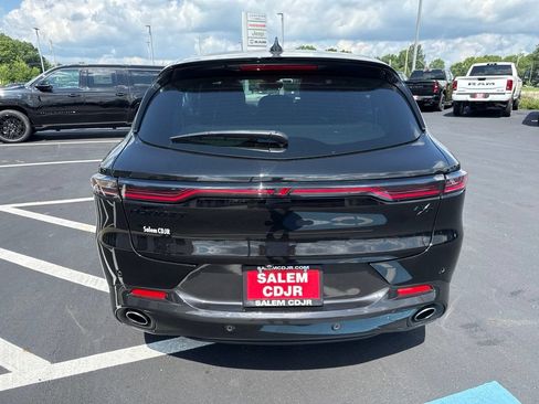 Used 2024 Dodge Hornet R/T Plus w/ R/T Blacktop Package AWD/4WD image 7
