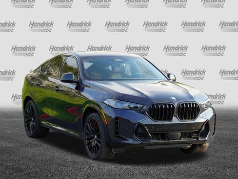 Used 2024 BMW X6 xDrive40i w/ Premium Package AWD/4WD image 2