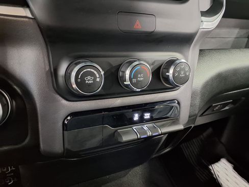 Used 2023 RAM 1500 Big Horn AWD/4WD image 15