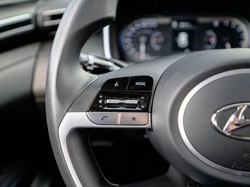 Certified 2024 Hyundai Tucson SEL AWD/4WD image 16