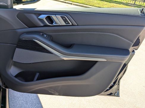 New 2026 BMW X5 xDrive40i w/ M Sport Package image 35