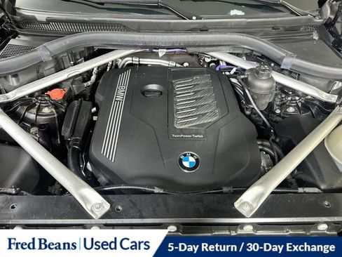 Used 2023 BMW X5 xDrive40i w/ Premium Package AWD/4WD image 38