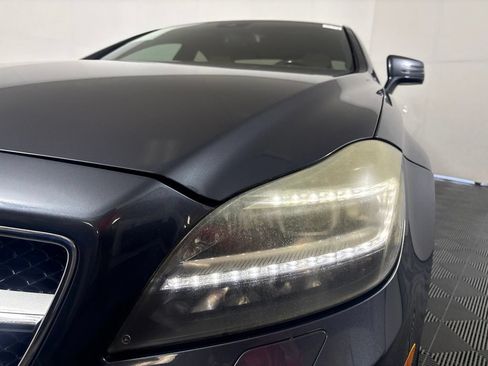 Used 2012 Mercedes-Benz CLS 550 image 9