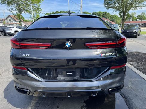 Used 2022 BMW X6 M50i w/ Premium Package AWD/4WD image 5