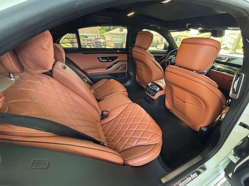 Used 2023 Mercedes-Benz S 500 4MATIC image 35