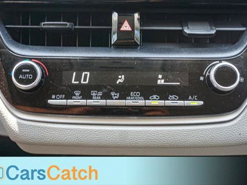 Used 2020 Toyota Corolla LE FWD image 24