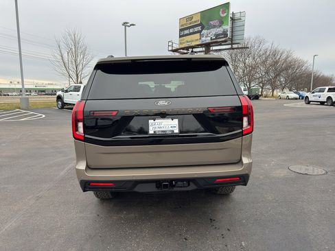 New 2026 Ford Expedition Tremor image 3