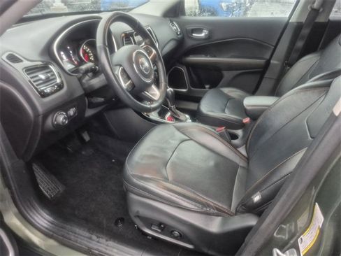 Used 2019 Jeep Compass Limited image 18