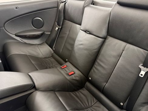 Used 2007 BMW 650i Convertible RWD image 4