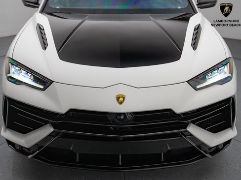 Used 2024 Lamborghini Urus S image 10