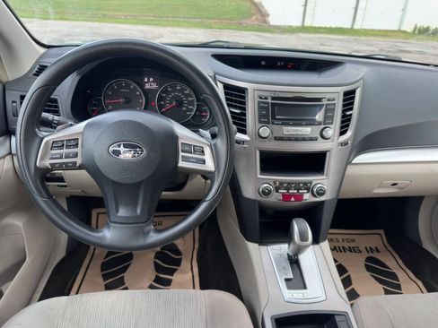 Used 2014 Subaru Outback 2.5i w/ Alloy Wheel Package AWD/4WD image 15
