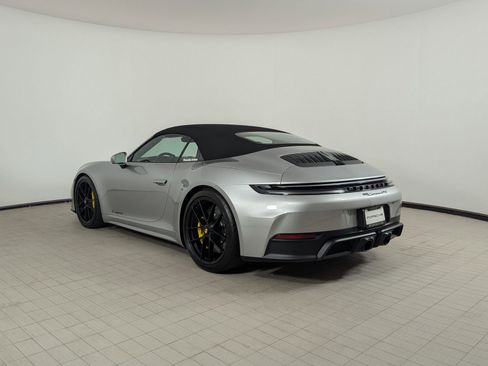New 2026 Porsche 911 Carrera GTS RWD image 3