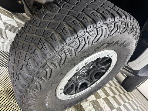 Used 2024 Ford Bronco Badlands AWD/4WD image 36