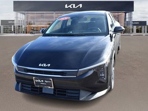 New 2026 Kia K4 LXS image 8
