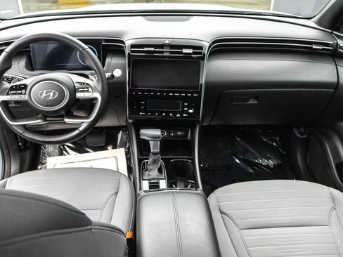 Used 2023 Hyundai Santa Cruz SEL Premium image 32