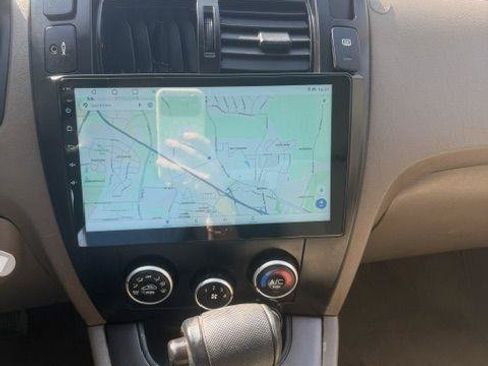 Used 2009 Hyundai Tucson GLS FWD image 16