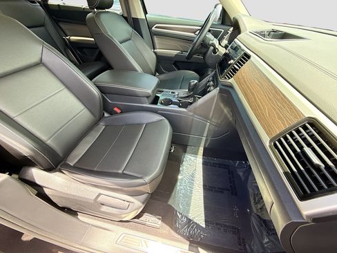 Used 2023 Volkswagen Atlas SE FWD image 15