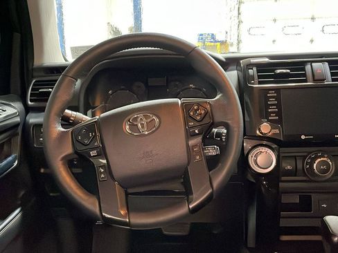 Used 2023 Toyota 4Runner 40th Anniversary SE image 13