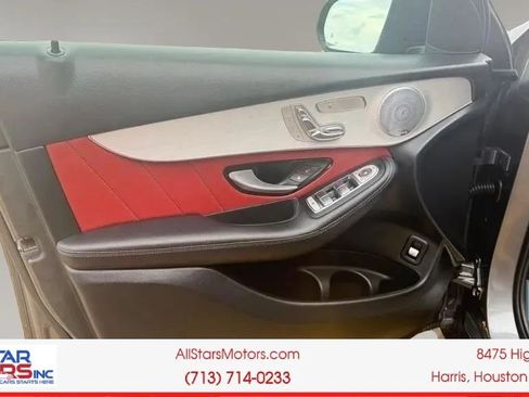 Used 2019 Mercedes-Benz GLC 300 4MATIC Coupe image 20