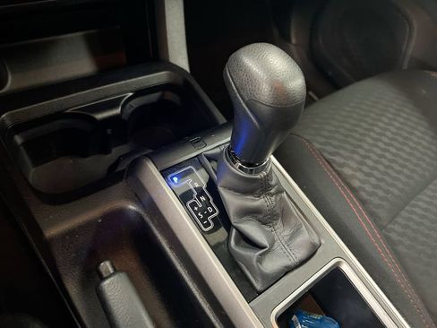 Used 2023 Toyota Tacoma SR5 w/ Technology Package AWD/4WD image 17