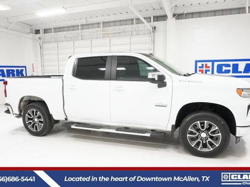 Used 2022 Chevrolet Silverado 1500 LT w/ Texas Edition Plus image 4