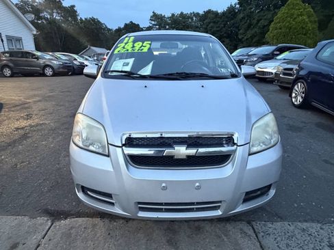 Used 2011 Chevrolet Aveo LT FWD image 3