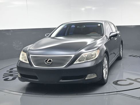 Used 2008 Lexus LS 460 RWD image 11
