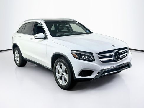 Used 2018 Mercedes-Benz GLC 300 image 3