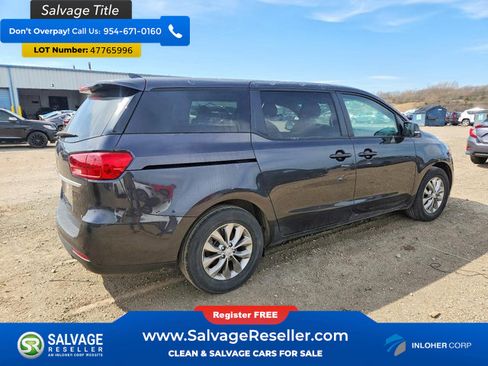 Used 2021 Kia Sedona LX image 4