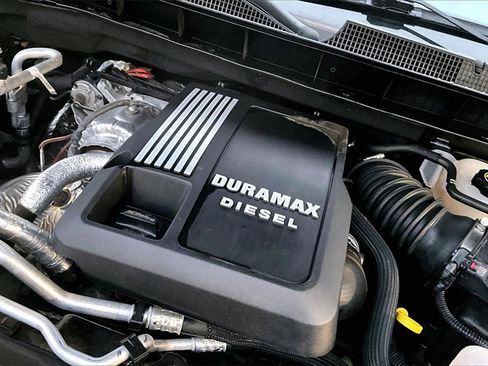 Used 2024 Chevrolet Silverado 1500 RST w/ Convenience Package II image 35