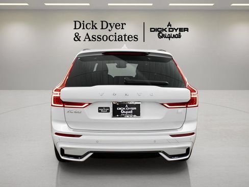 Certified 2024 Volvo XC60 T8 Plus w/ Protection Package Premier AWD/4WD image 3