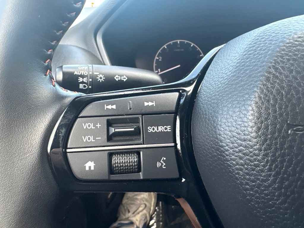 Certified 2025 Honda HR-V Sport image 15