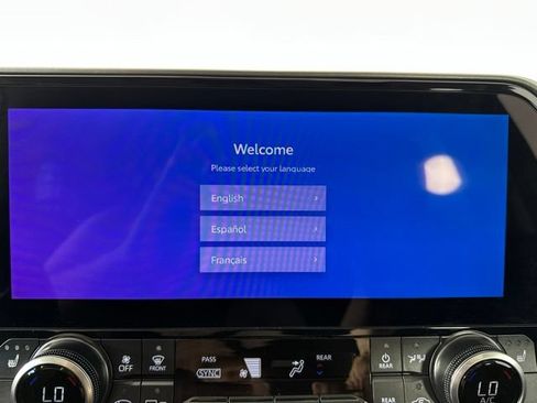Used 2026 Toyota Highlander XLE AWD/4WD image 23