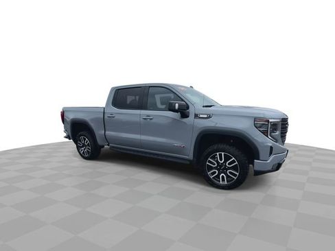 Used 2024 GMC Sierra 1500 AT4 w/ Technology Package AWD/4WD image 2