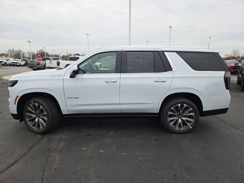 New 2026 Chevrolet Tahoe High Country AWD/4WD image 32