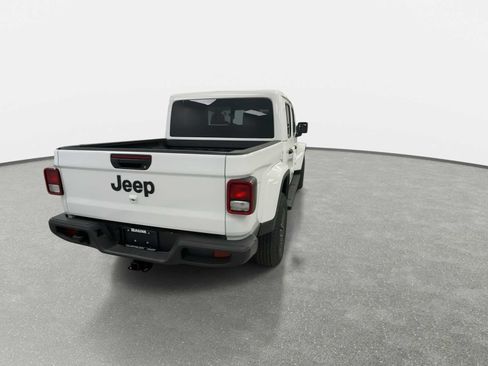 New 2026 Jeep Gladiator Sport AWD/4WD image 8