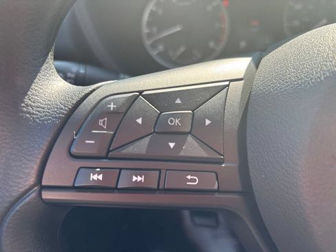 Certified 2025 Nissan Sentra S FWD image 19