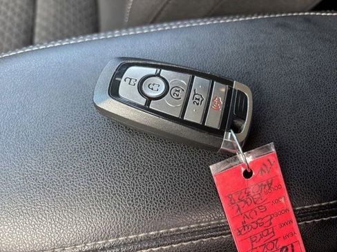 Used 2023 Ford Escape Active w/ Tech Pack #1 AWD/4WD image 46