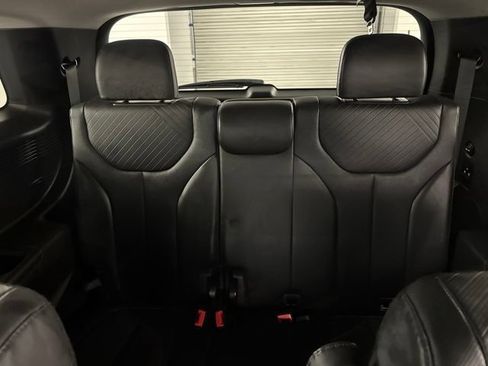 Used 2025 Hyundai Palisade SEL FWD image 16