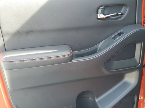 Used 2025 Nissan Frontier Pro-X w/ Pro Convenience Package image 42