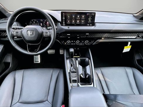 Used 2025 Honda Accord Sport image 14