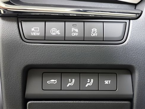 New 2025 MAZDA MAZDA3 2.5 Turbo Sedan w/Premium Plus image 27