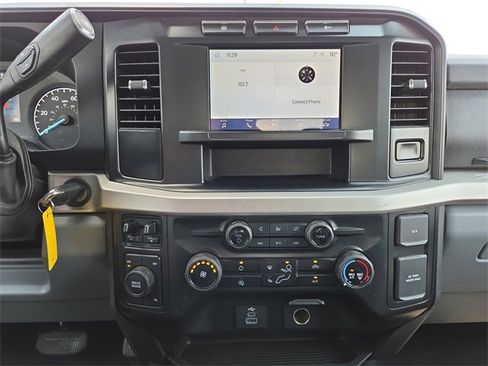 Used 2024 Ford F350 XLT image 21