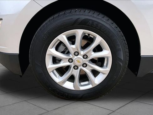 Used 2019 Chevrolet Equinox LT w/ LPO, Cargo Package FWD image 10