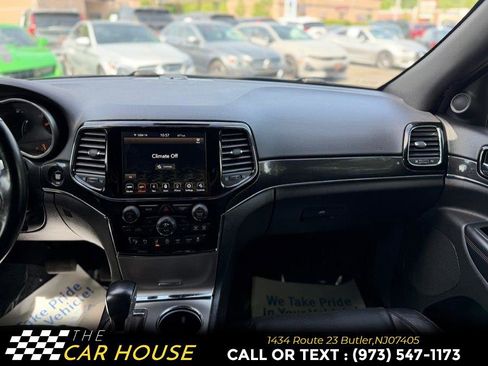 Used 2021 Jeep Grand Cherokee Trailhawk w/ Trailhawk Luxury Group AWD/4WD image 29