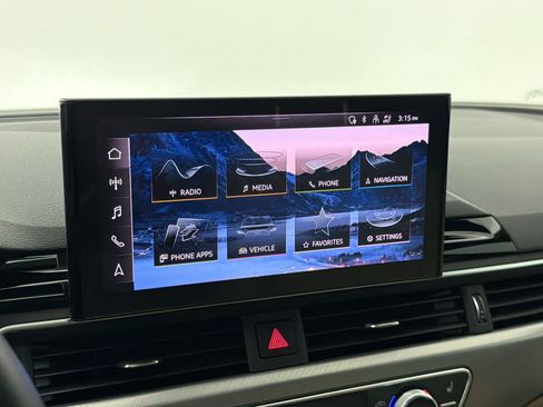 Used 2023 Audi A4 2.0T Premium Plus w/ Premium Plus Package AWD/4WD image 17