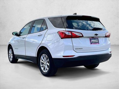 Used 2021 Chevrolet Equinox LS image 13