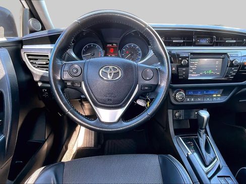 Used 2014 Toyota Corolla S FWD image 5