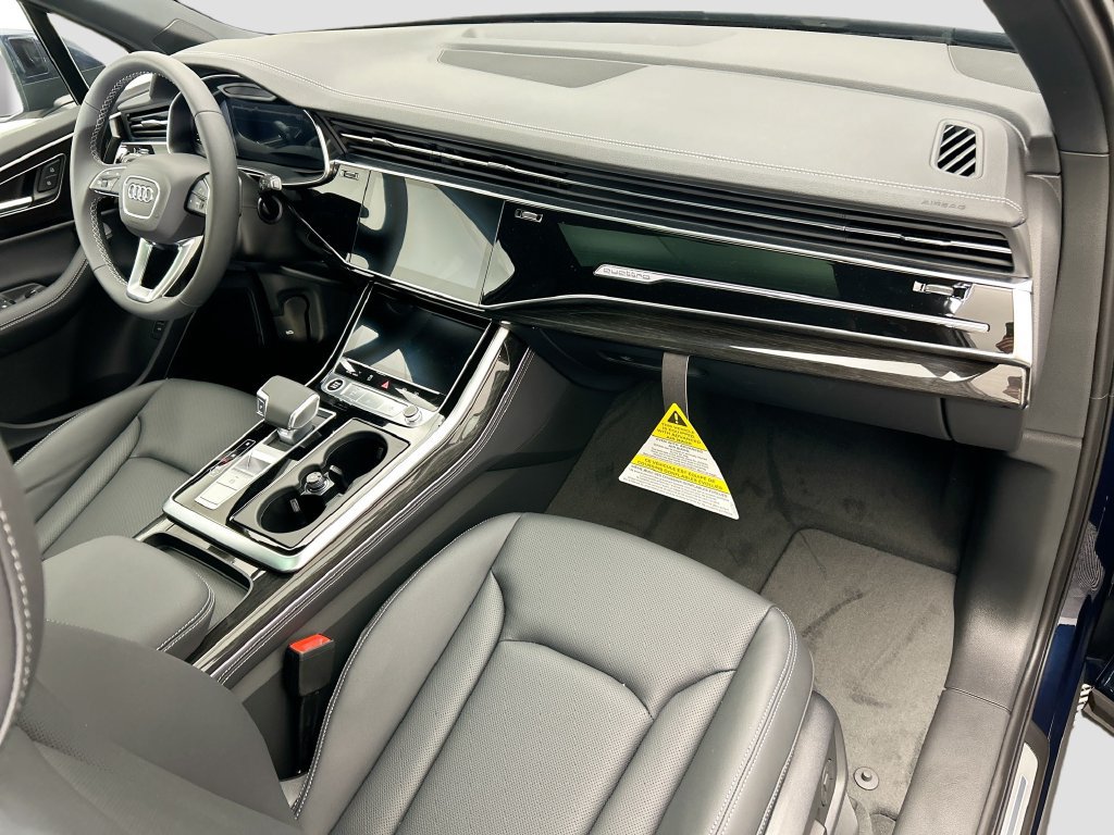 Used 2026 Audi Q7 3.0T Premium Plus w/ Premium Plus Package AWD/4WD image 17