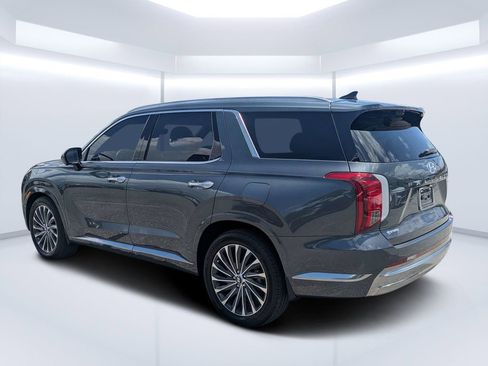 Used 2023 Hyundai Palisade Calligraphy AWD/4WD image 5